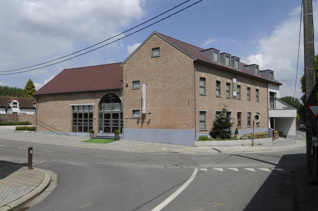 Gastenhof Ter Lombeek ภายนอก รูปภาพ
